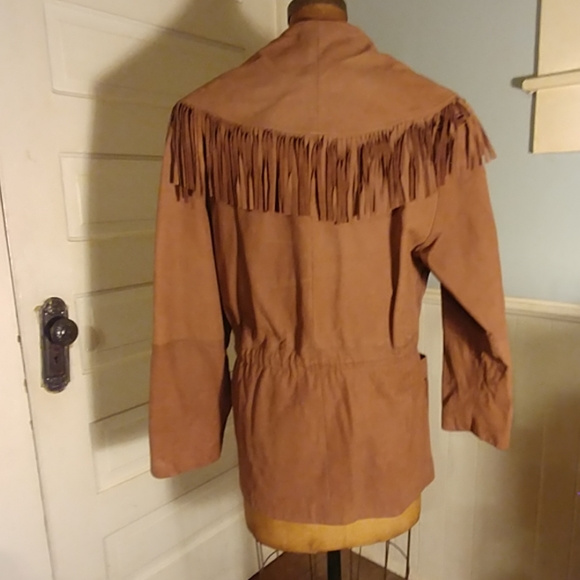 Ride 'em cowboy...  Or Indian - Picture 6 of 11